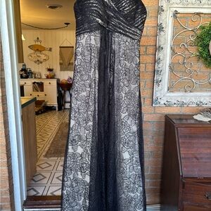 Elegant Black Lace Gown